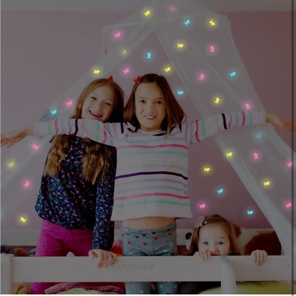 Canopy for Girls👧🏻Bed🛏️with Pre-Glued Glow in The Dark Unicorns🦄 - Picture 9 of 9